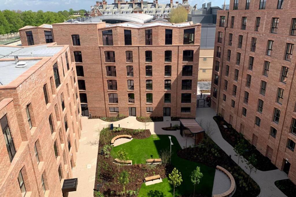 יורק Luxury One Bedroom Apartment Within The City Walls מראה חיצוני תמונה