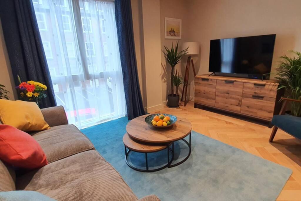 יורק Luxury One Bedroom Apartment Within The City Walls מראה חיצוני תמונה